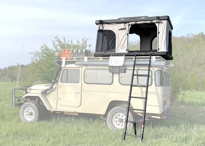 Mahi Mahi hard shell roof tent