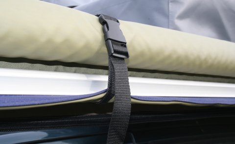Aufgerollte Automarkise Gumtree