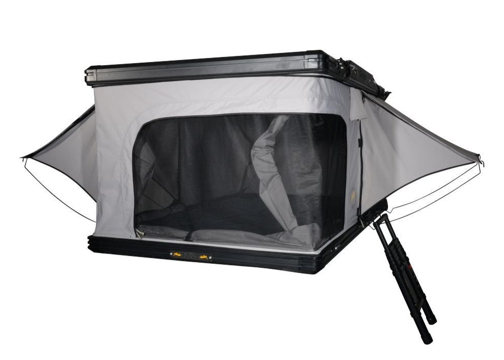 Mahi Mahi hard shell roof tent