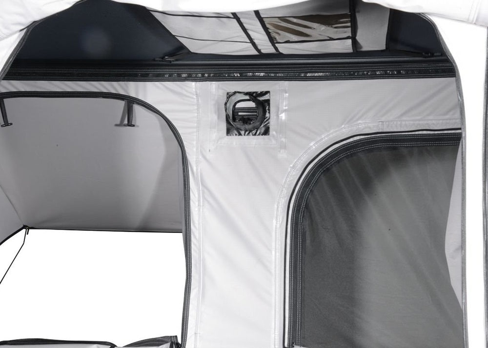 Mahi Mahi hard shell roof tent