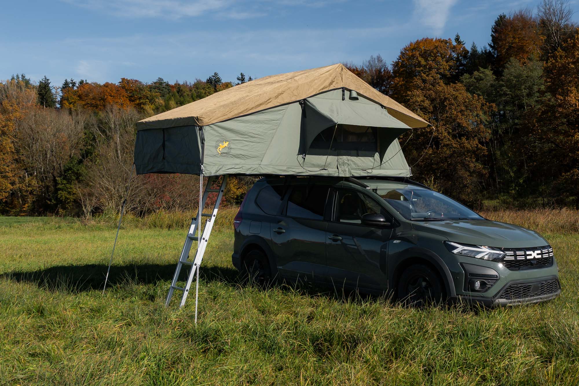 Tanami Plus folding roof tent | Comfort and style – gordigear