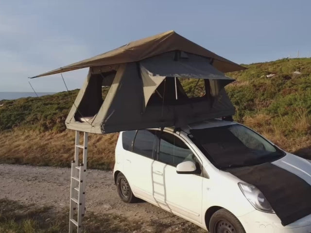 Video Tanami Ultra Light auf Kleinwagen - Dronen-Rundumflug